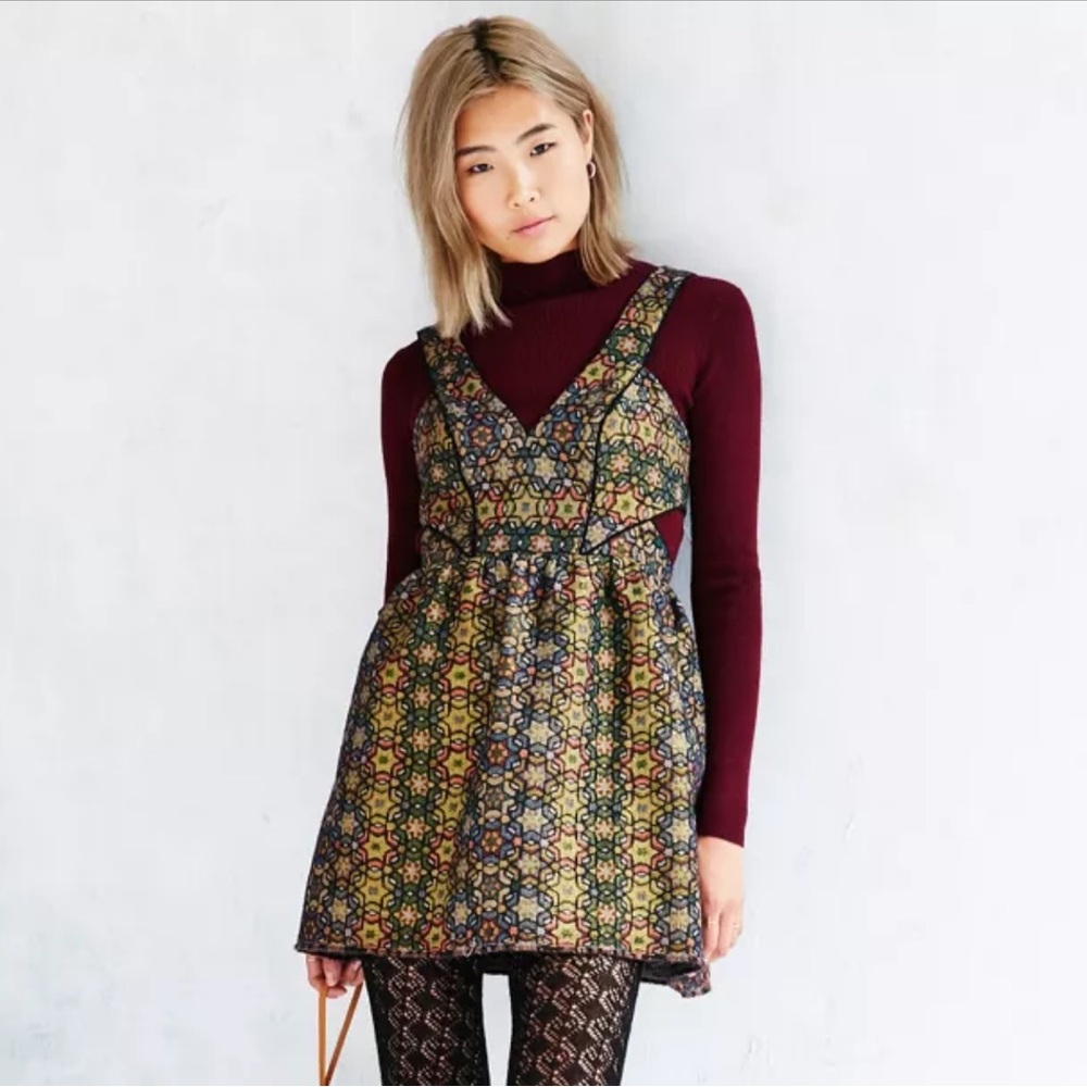 💕 Women’s Urban Outfitters Ecote Cathedral Party Dress with Zip Up Back 💕